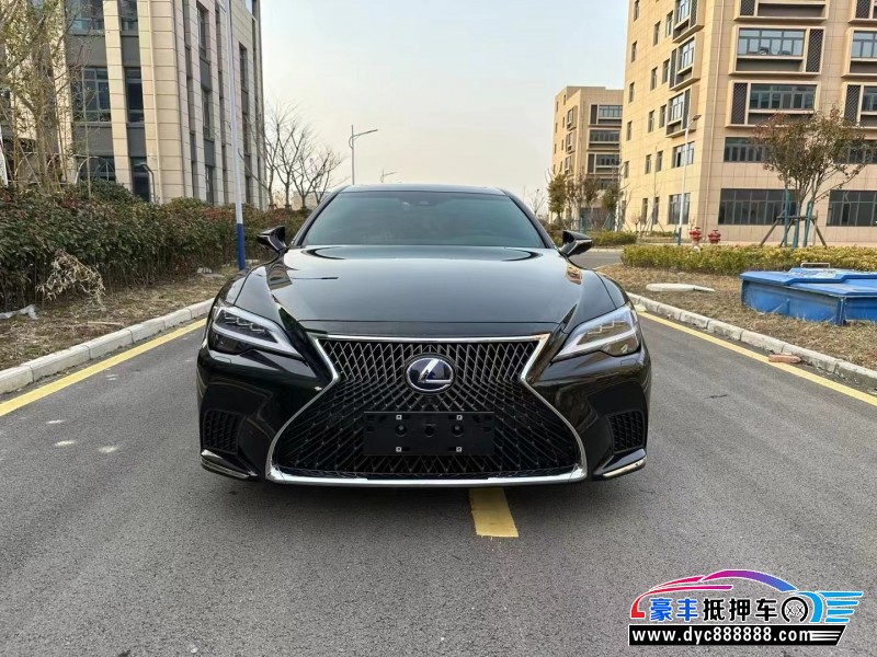 22年雷克萨斯LS轿车抵押车出售