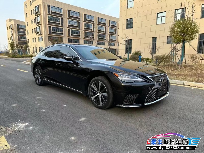 22年雷克萨斯LS轿车抵押车出售