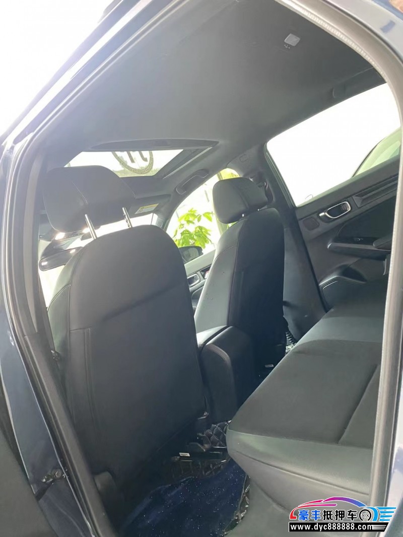 22年本田思域轿车抵押车出售