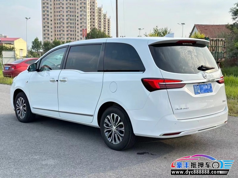 21年别克GL8轿车抵押车出售