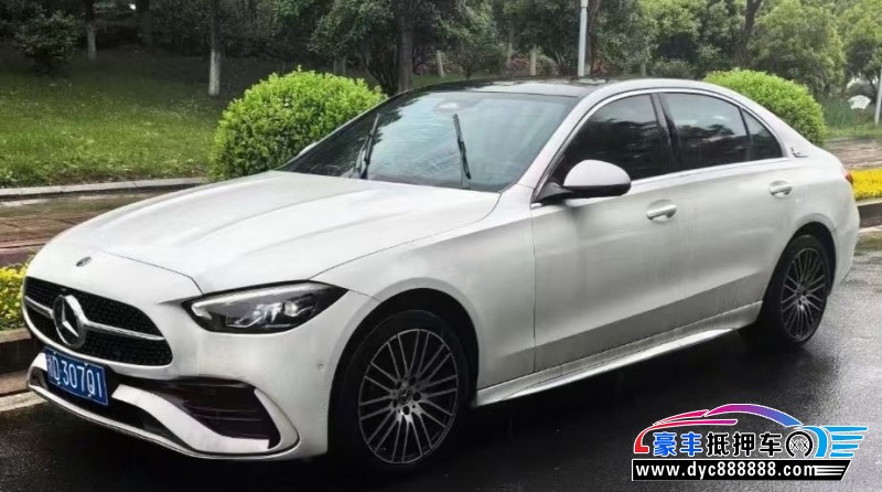 22年奔驰C轿车抵押车出售