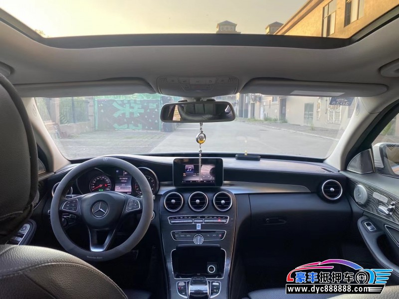 15年奔驰C轿车抵押车出售