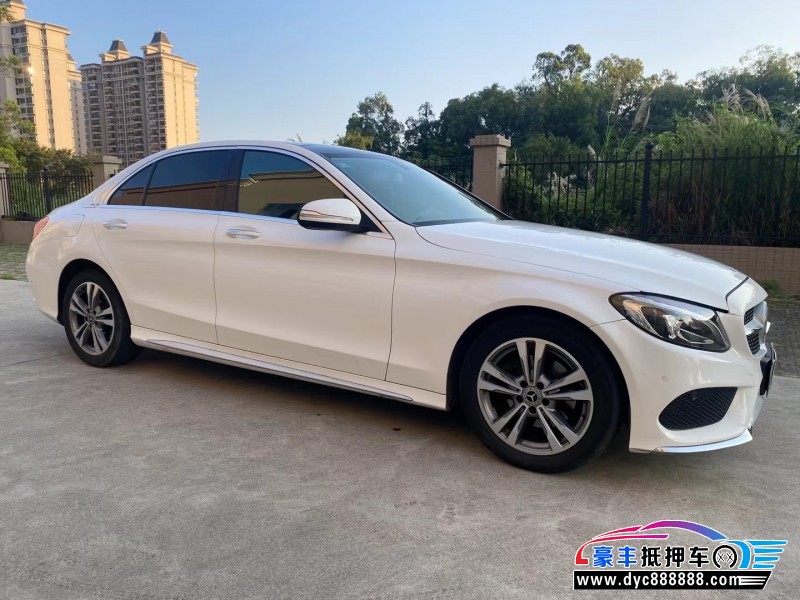 15年奔驰C轿车抵押车出售