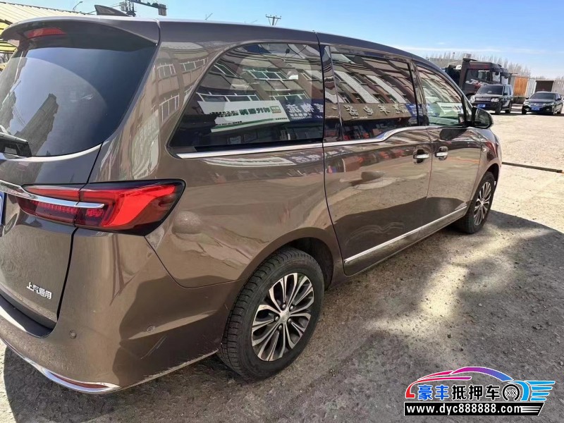 22年别克GL8轿车抵押车出售