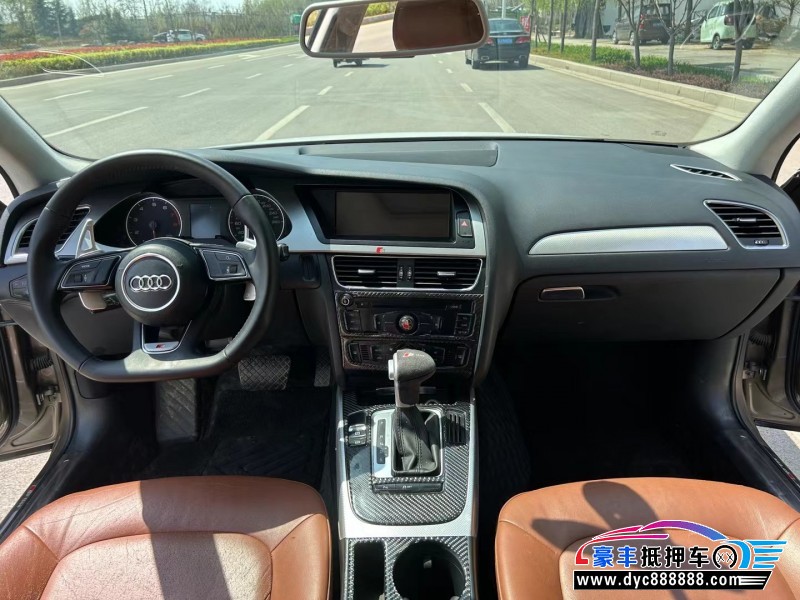 12年奥迪A4轿车抵押车出售