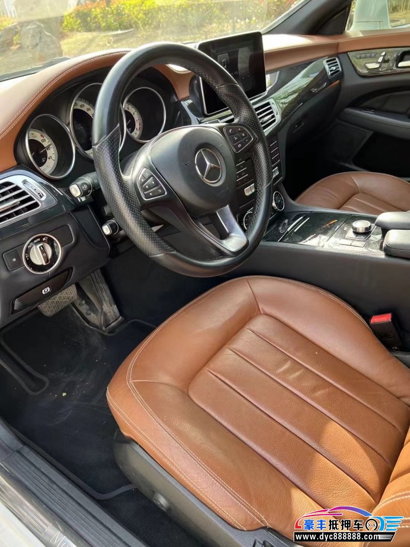 15年奔驰CLS轿车抵押车出售