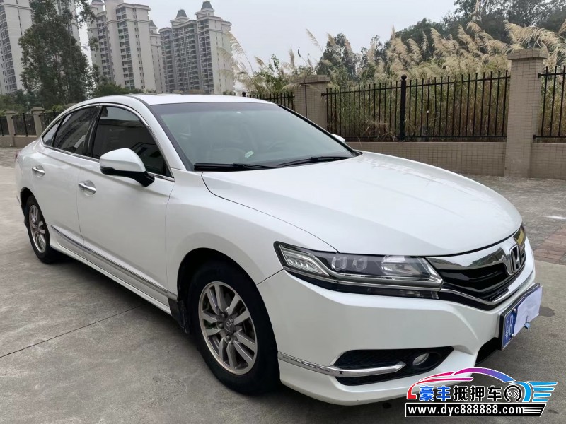 14年本田思铂睿轿车抵押车出售