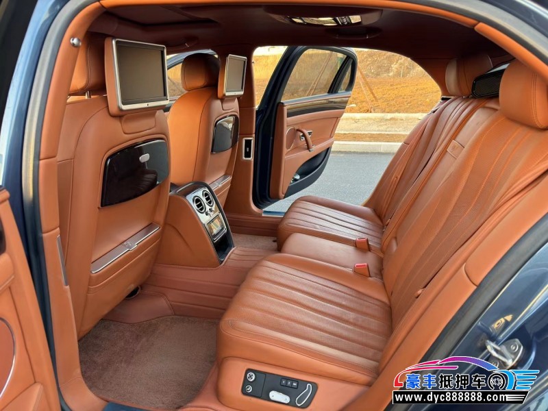 15年宾利飞驰轿车抵押车出售