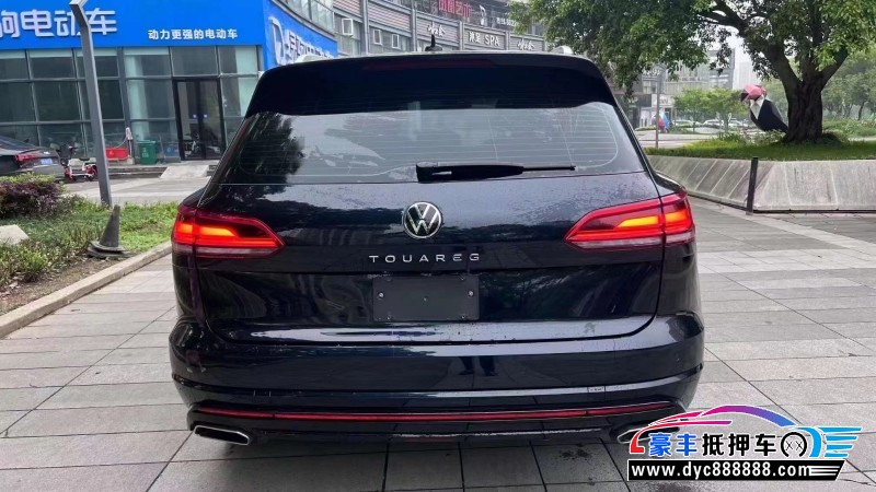 22年大众途锐SUV抵押车出售