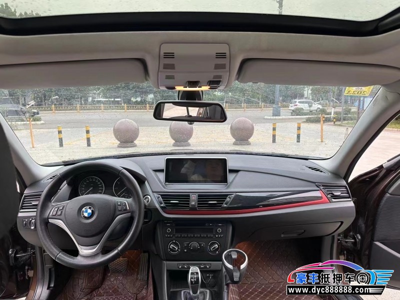 15年宝马X1轿车抵押车出售