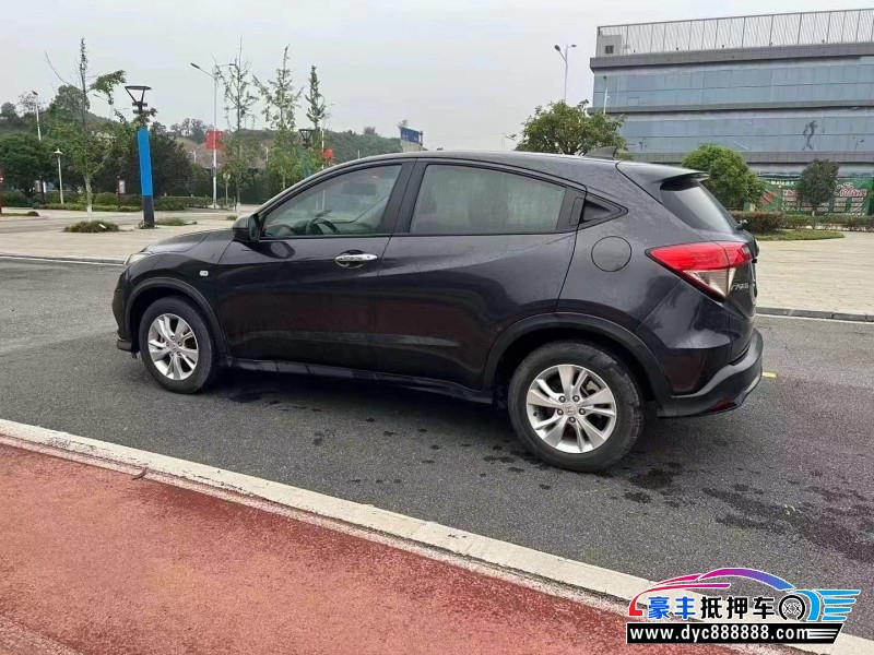 20年本田缤智轿车抵押车出售