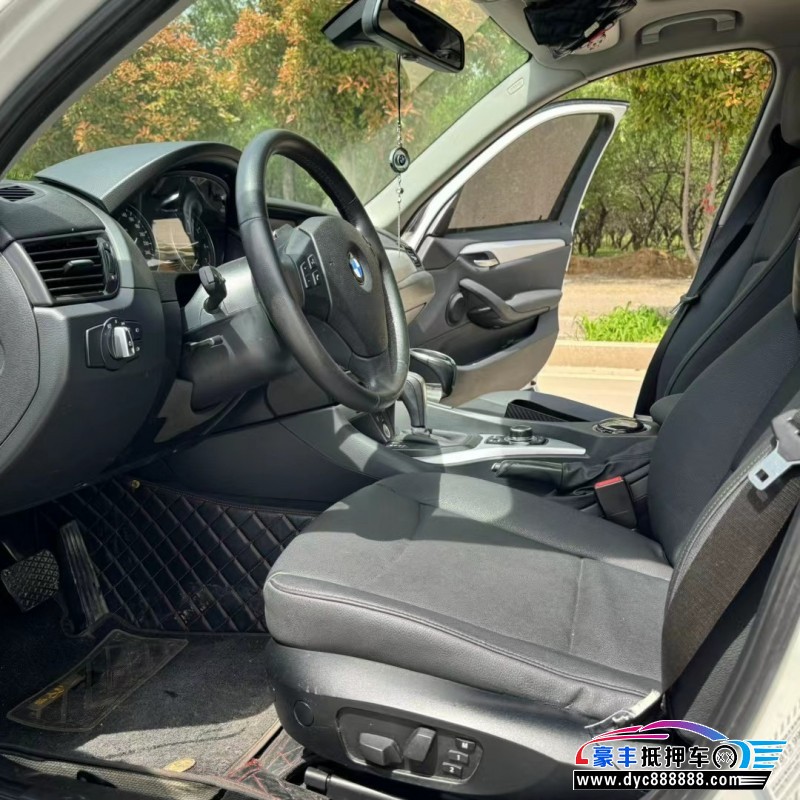 14年宝马X1轿车抵押车出售