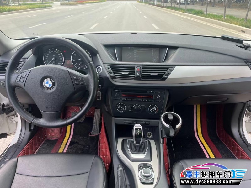 15年宝马X1轿车抵押车出售