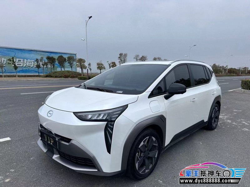 22年埃安Y70轿车抵押车出售