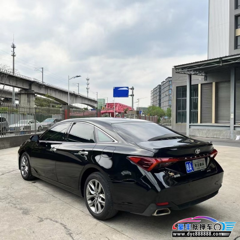 22年丰田亚洲龙轿车抵押车出售
