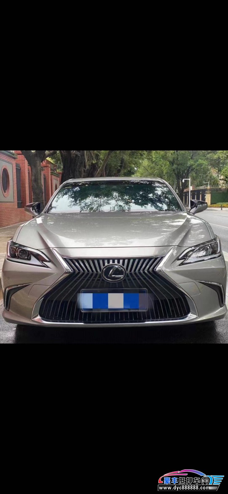 22年雷克萨斯ES轿车抵押车出售