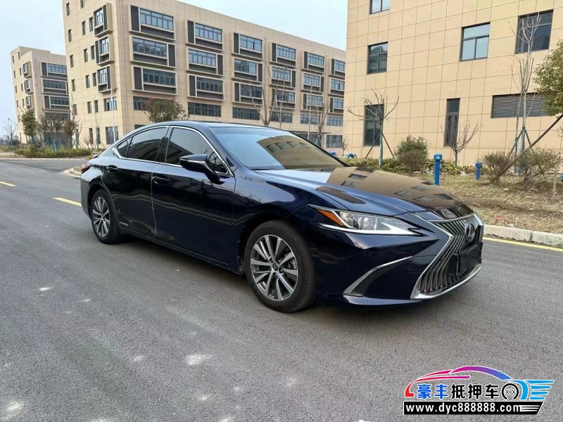 19年雷克萨斯ES轿车抵押车出售