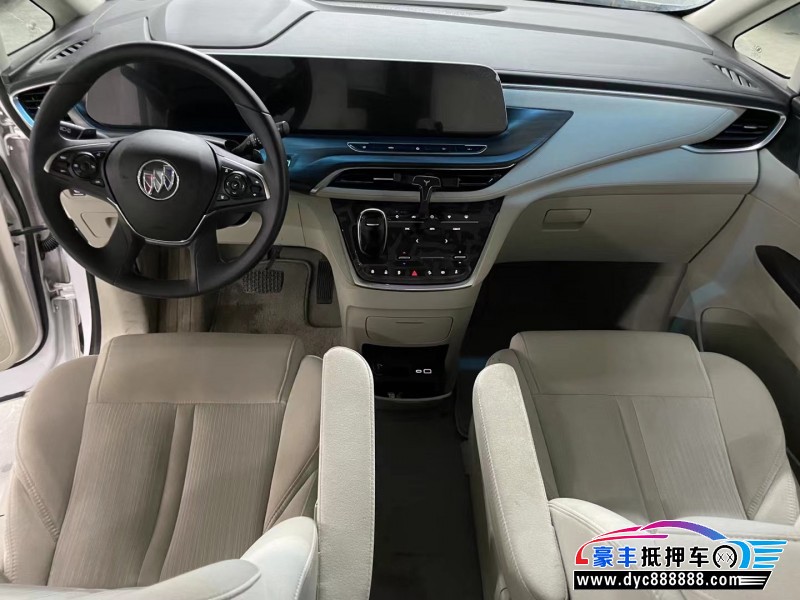 21年别克GL8轿车抵押车出售