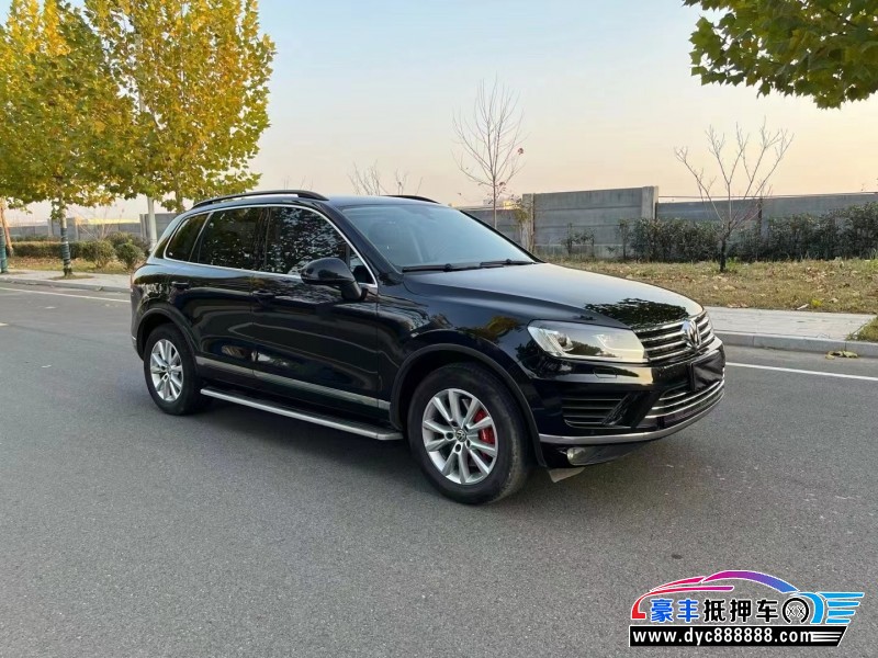 17年大众途锐SUV抵押车出售