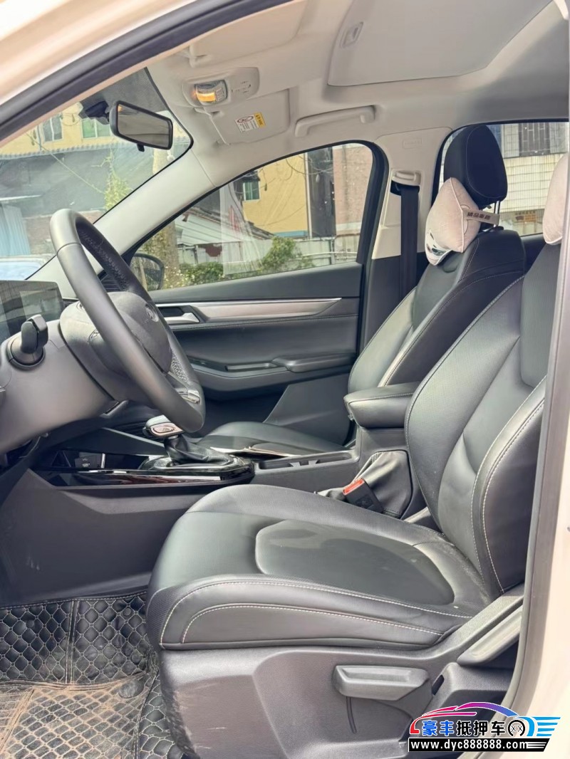 21年福特福睿斯轿车抵押车出售