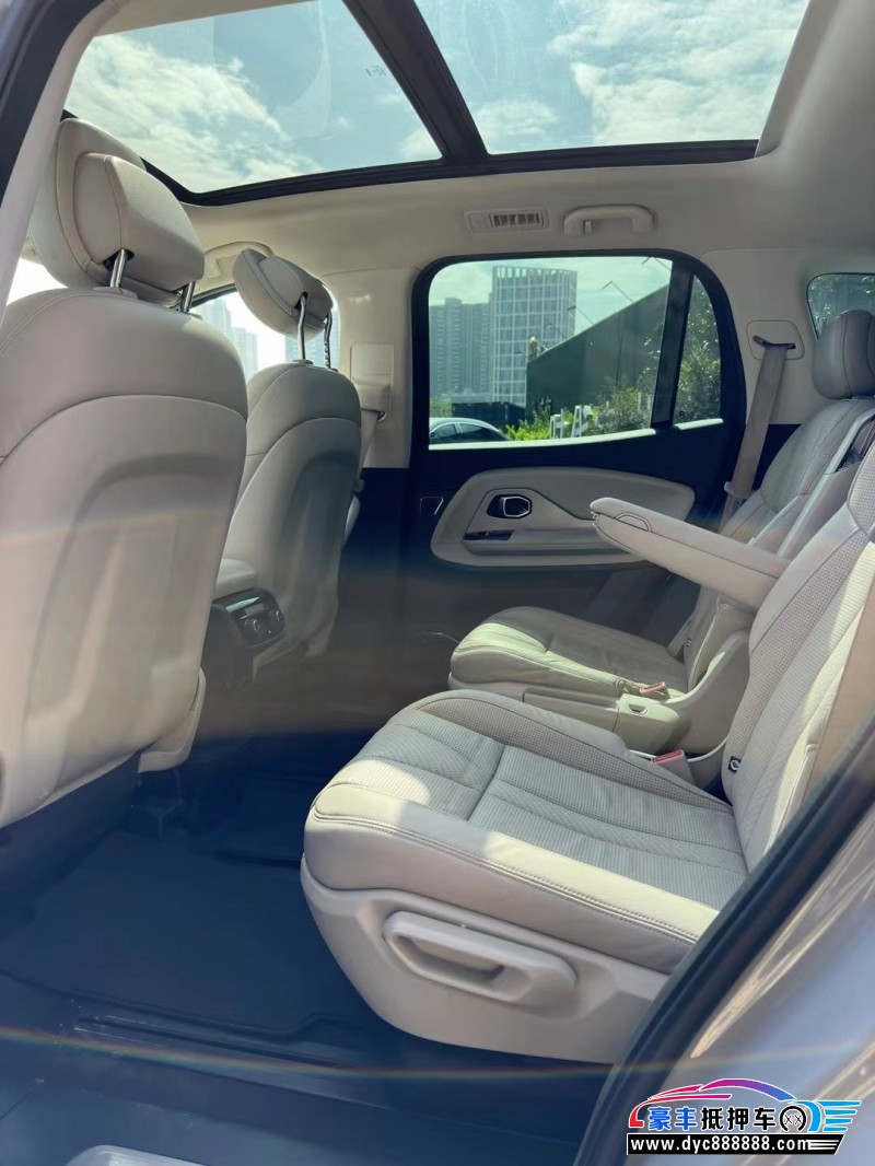 19年蔚来ES8轿车抵押车出售