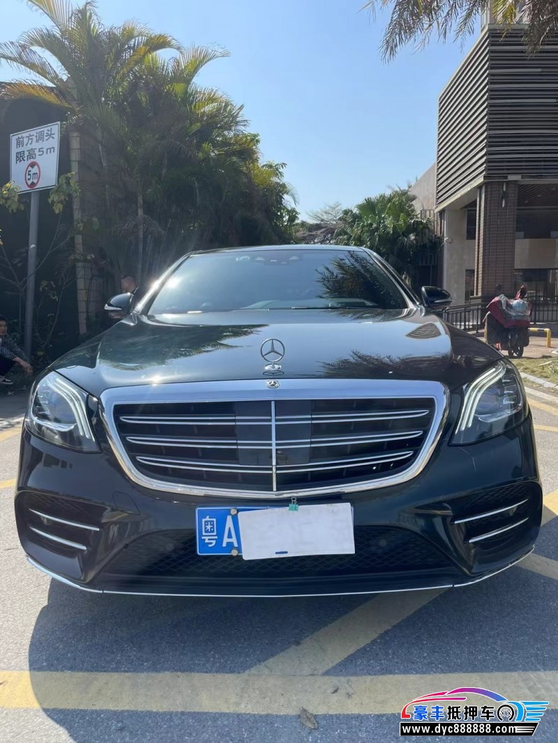 19年奔驰S轿车抵押车出售