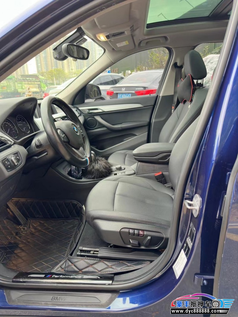 19年宝马X1轿车抵押车出售