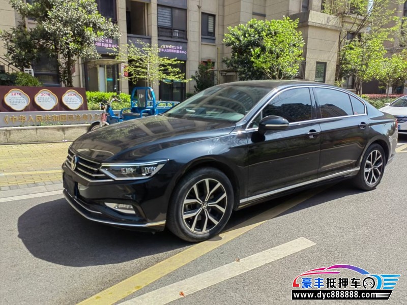 20年大众迈腾轿车抵押车出售