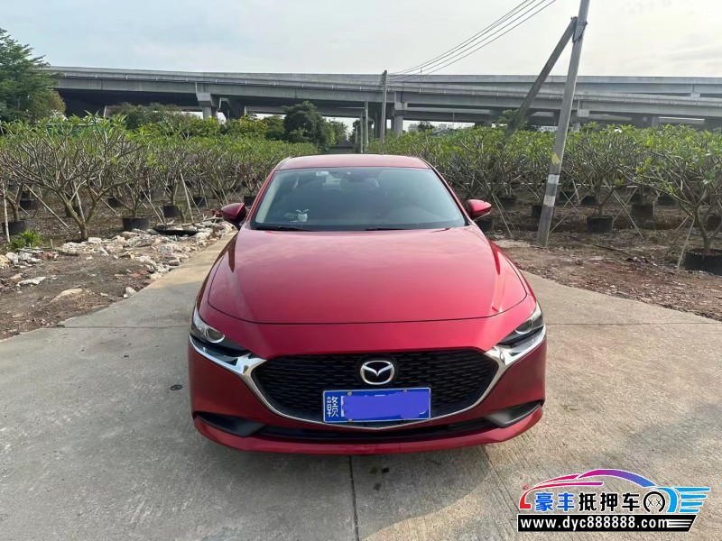 20年马自达昂克赛拉轿车抵押车出售
