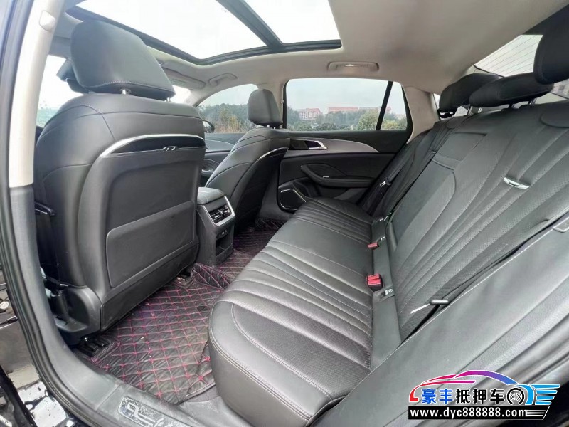 22年红旗H5轿车抵押车出售