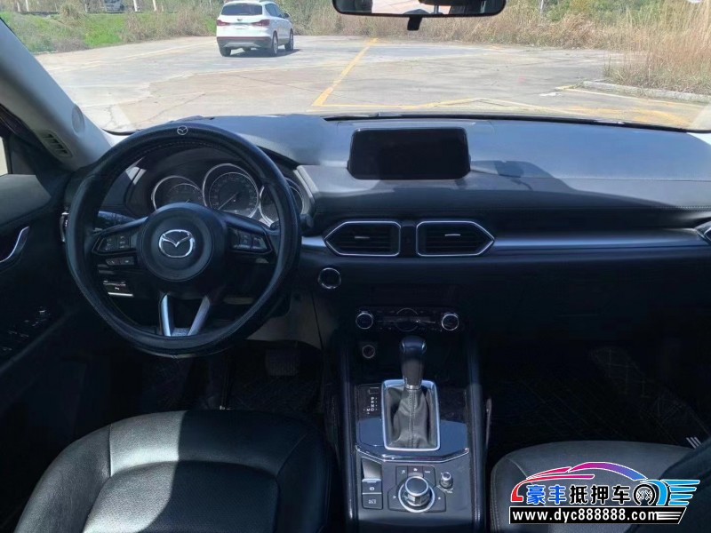 20年马自达CX-5轿车抵押车出售