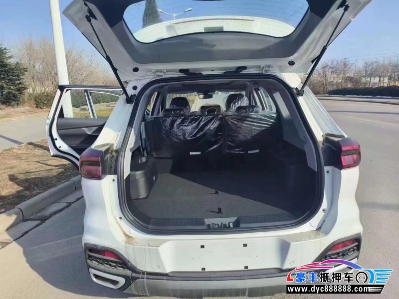 23年奇瑞瑞虎8轿车抵押车出售