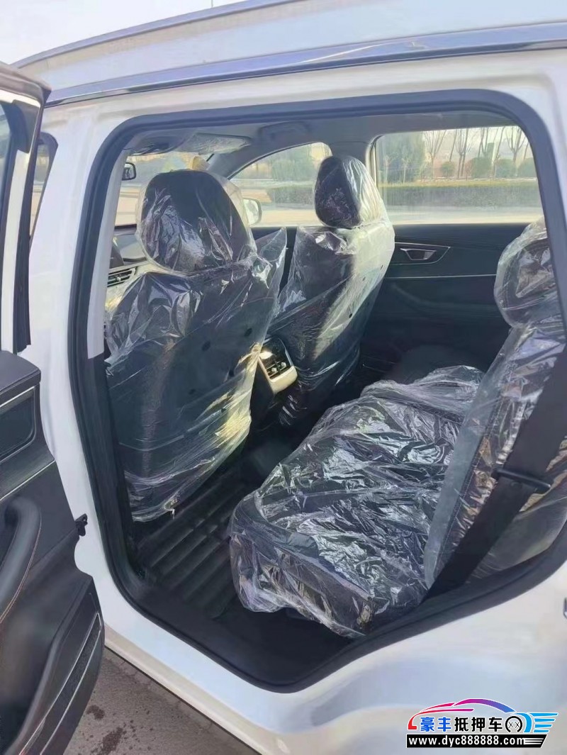 23年奇瑞瑞虎8轿车抵押车出售