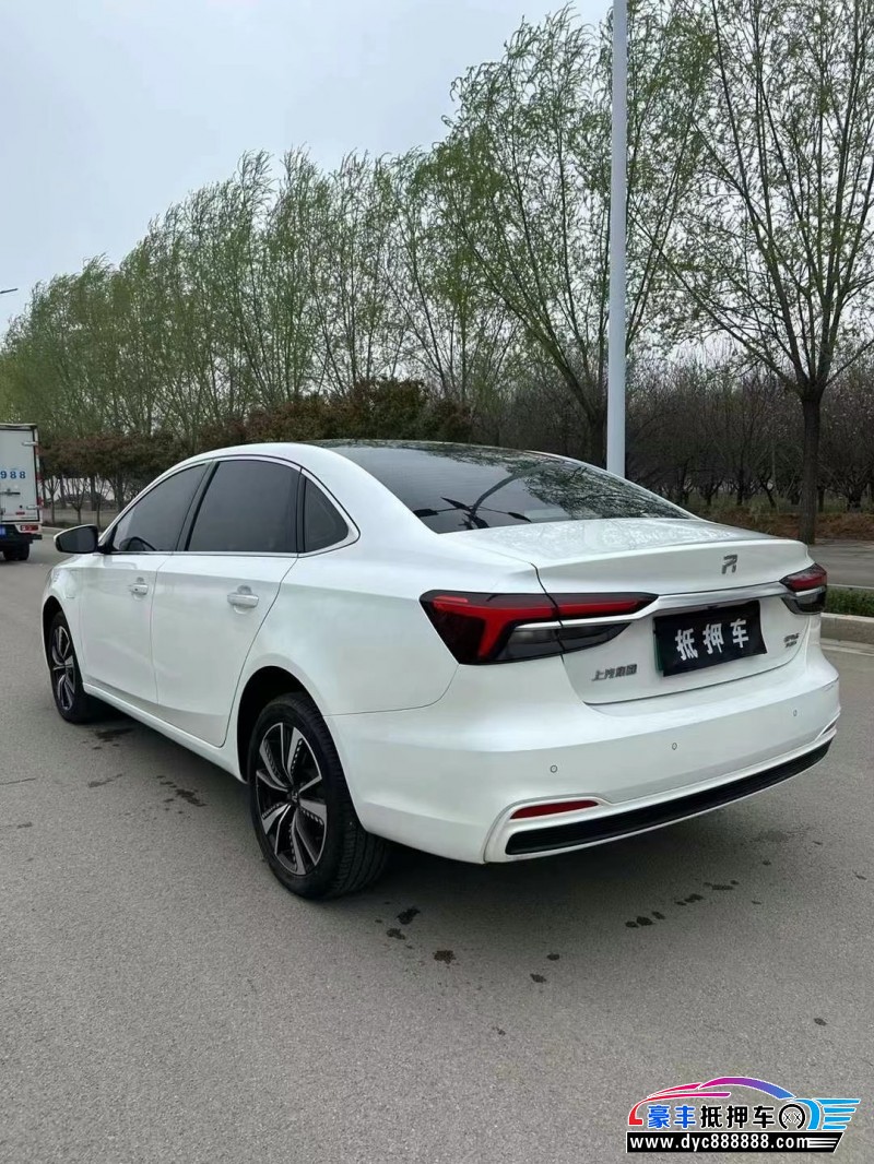 22年非凡ER6轿车抵押车出售