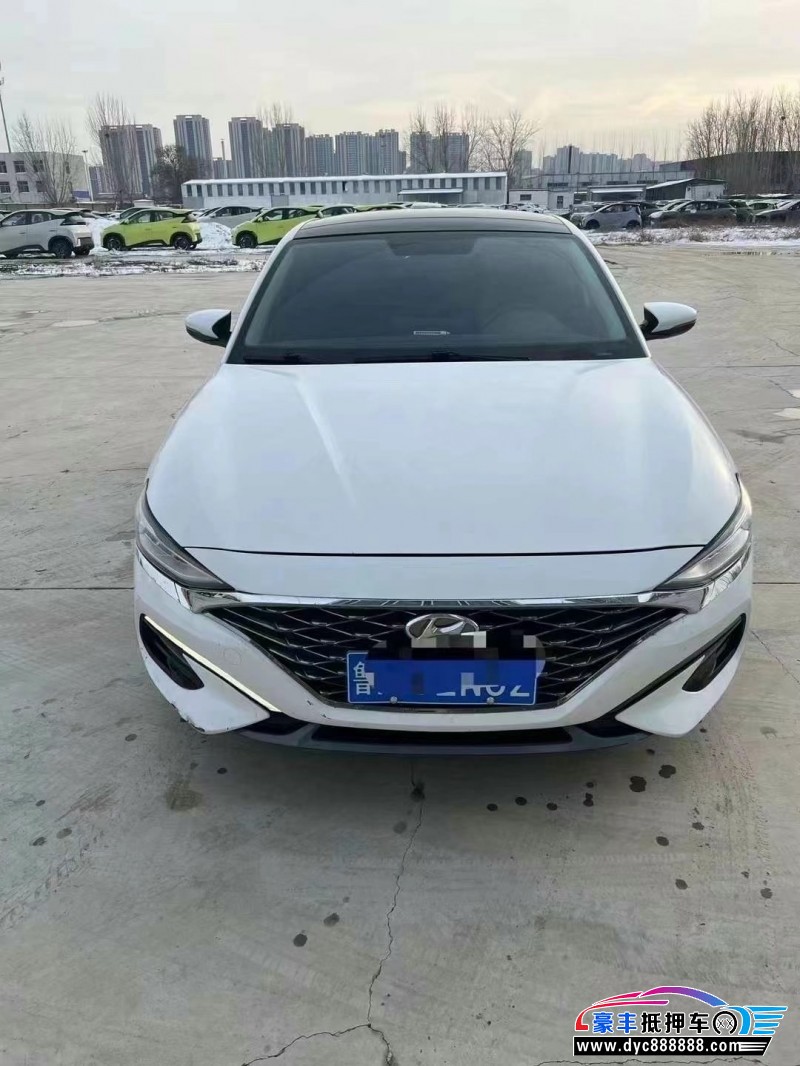 20年现代菲斯塔轿车抵押车出售