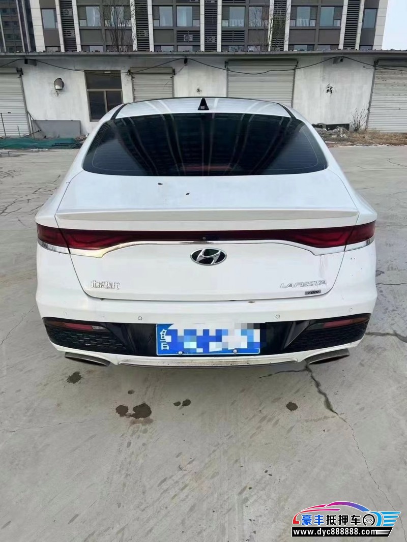 20年现代菲斯塔轿车抵押车出售