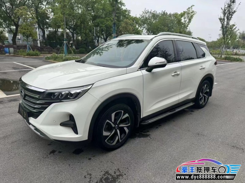 20年传祺GS5轿车抵押车出售