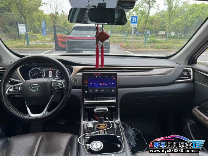 20年传祺GS5轿车抵押车出售