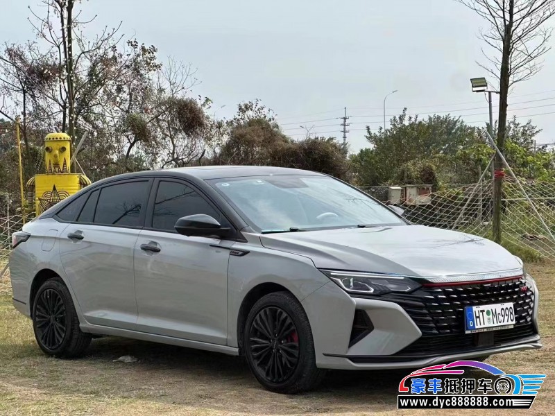 23年东风风神奕炫轿车抵押车出售