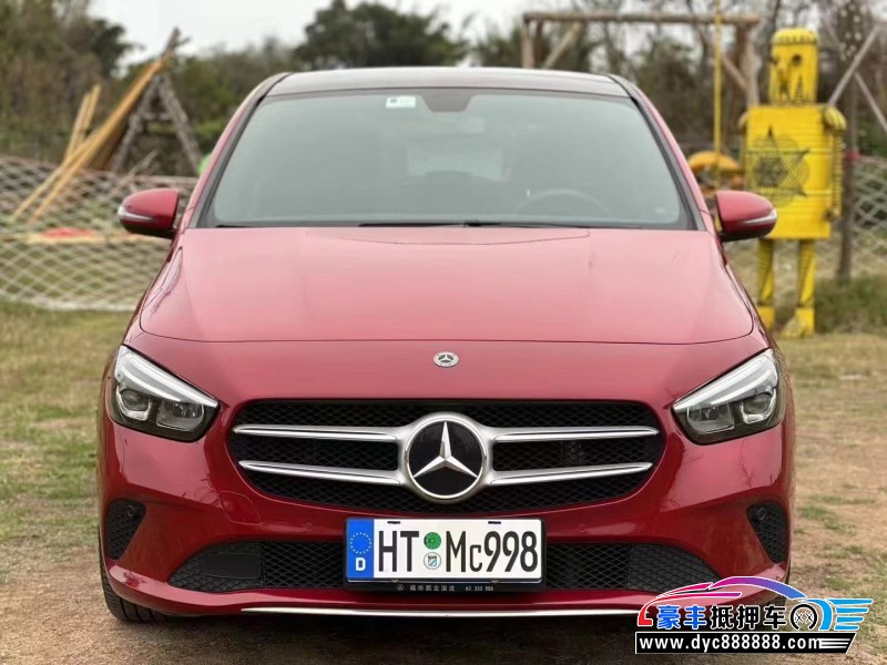 21年奔驰B轿车抵押车出售