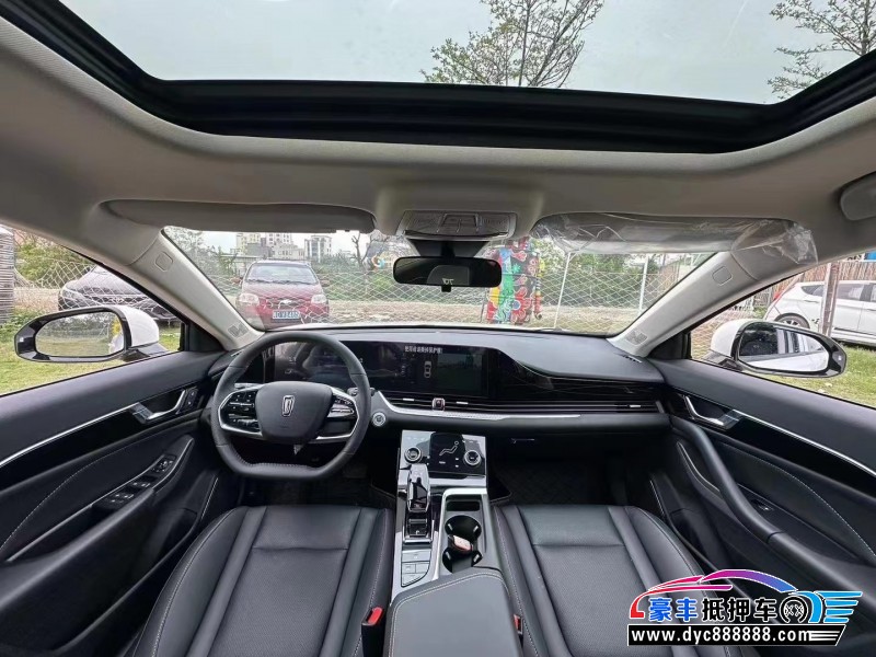 24年奔腾B70轿车抵押车出售