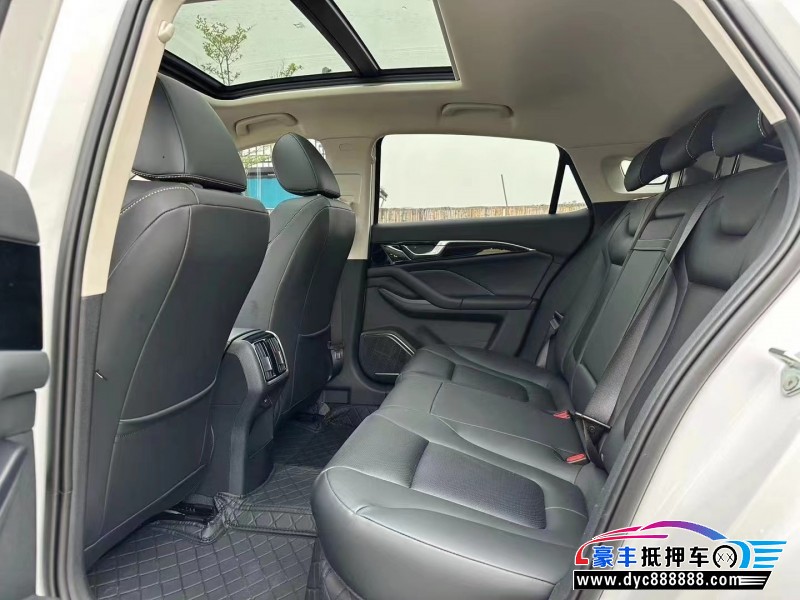 24年奔腾B70轿车抵押车出售