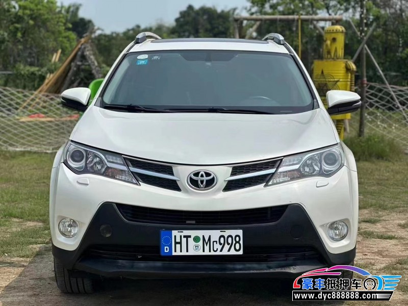 15年丰田RAV4荣放轿车抵押车出售