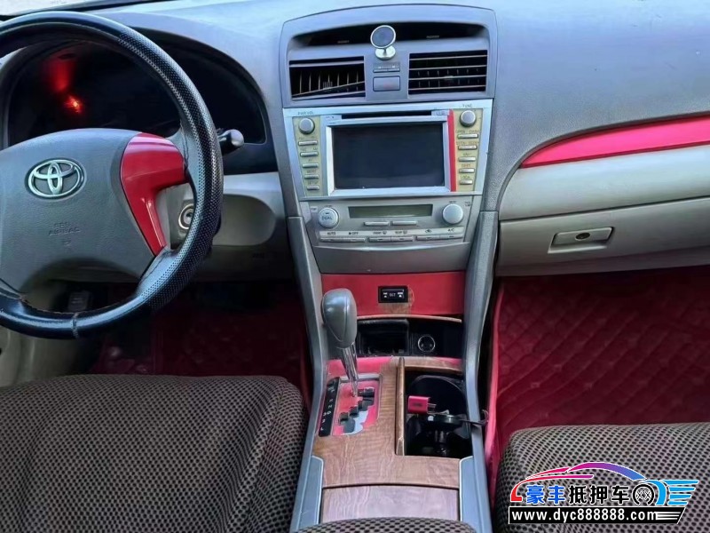 12年丰田凯美瑞轿车抵押车出售