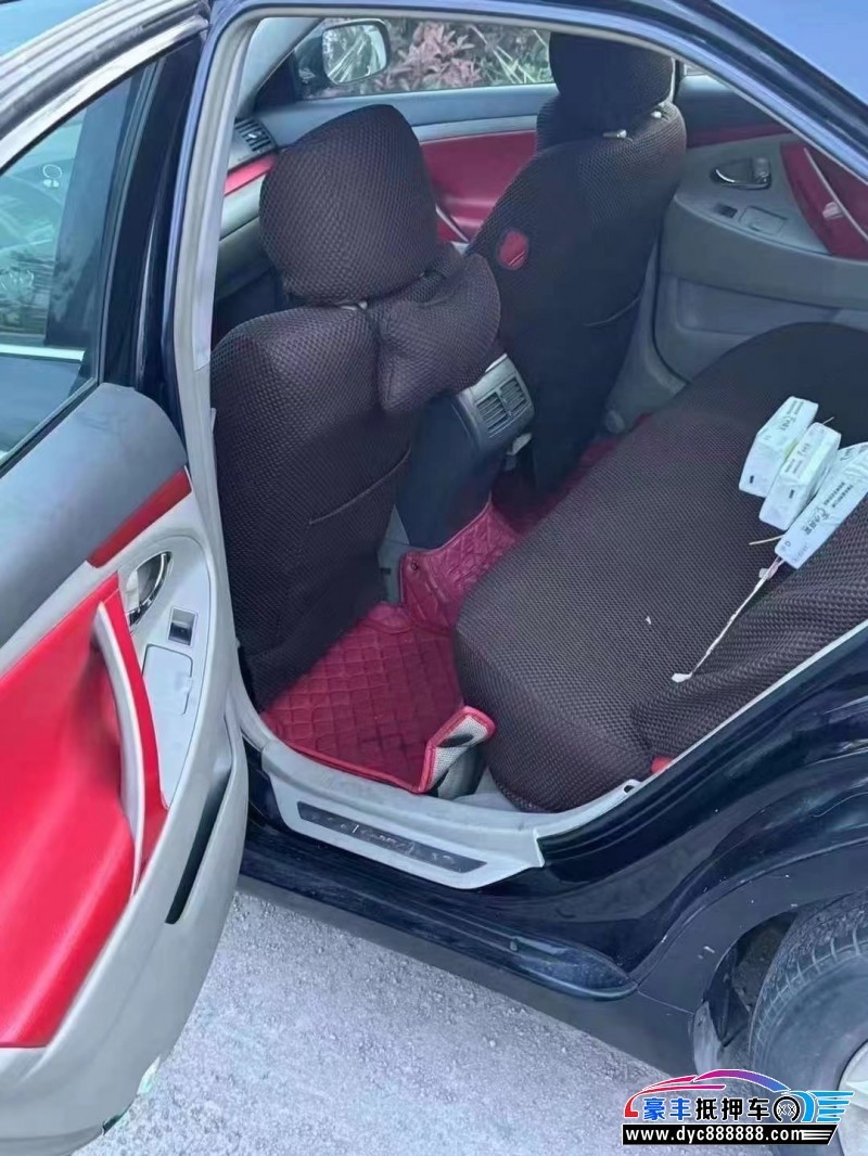 12年丰田凯美瑞轿车抵押车出售