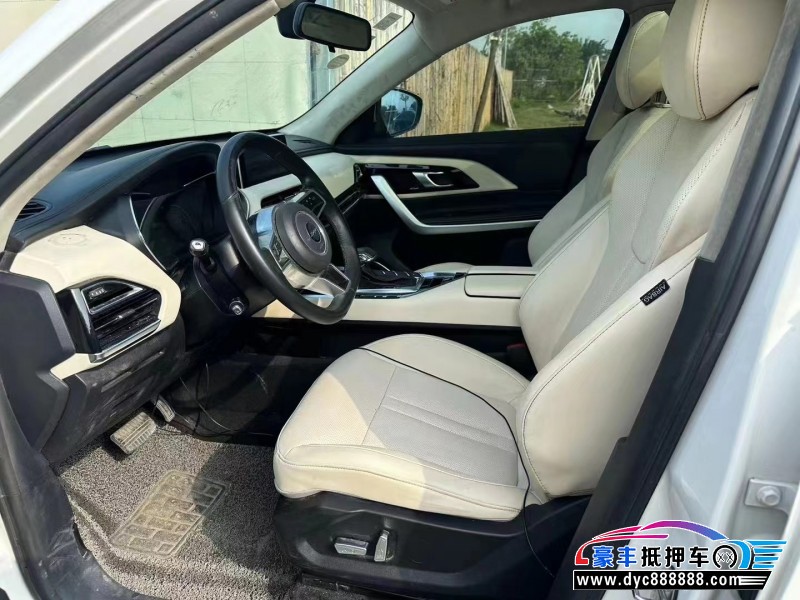 18年众泰T500轿车抵押车出售