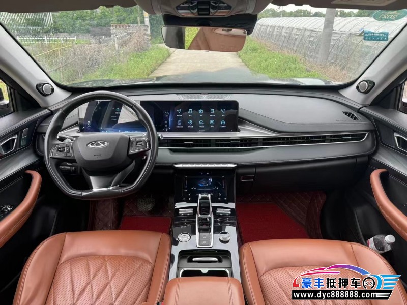 20年奇瑞瑞虎8轿车抵押车出售