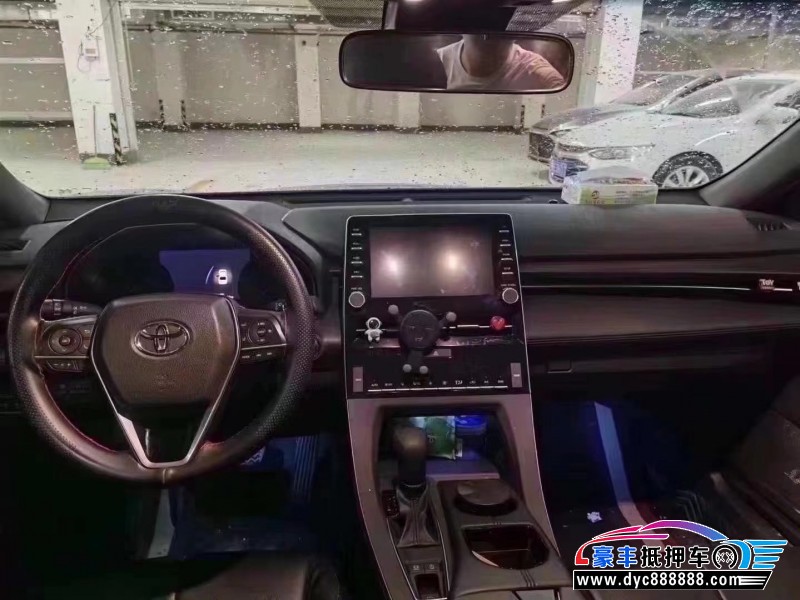 22年丰田亚洲龙轿车抵押车出售