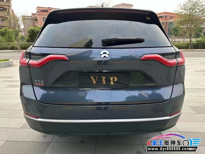 21年蔚来ES8轿车抵押车出售