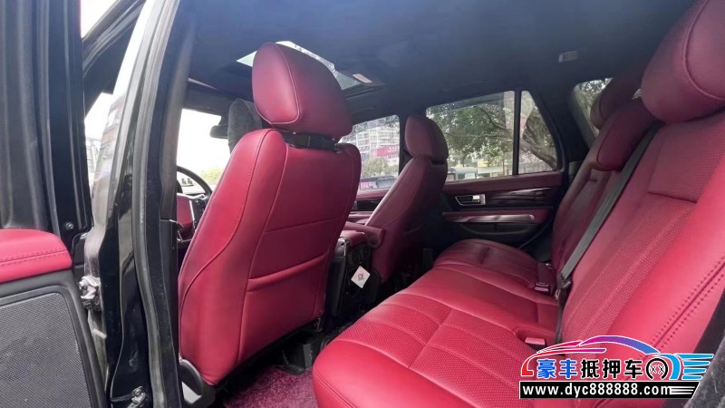 13年路虎揽胜运动轿车抵押车出售